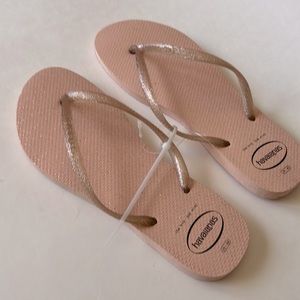 HAVAIANAS WOMENS SLIM GLOSS AND SHIMMER FLIP FLOPS CROCUS ROSE SIZE 9/10 NWOT